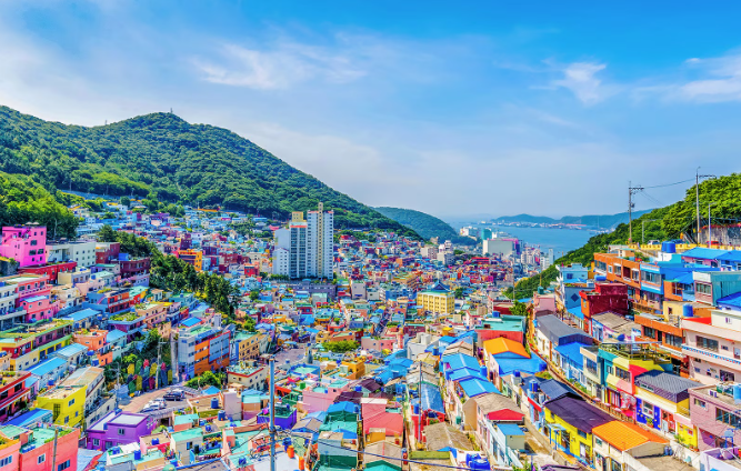 부산 감천문화마을, 알록달록 골목 여행