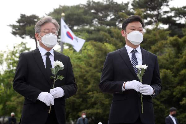 이재명 대통령 노무현 언급 이유｜댓글 소통 조롱&middot;참배&middot;시장 방문 자제 일화&middot;국민 제1공복 뜻 총정리