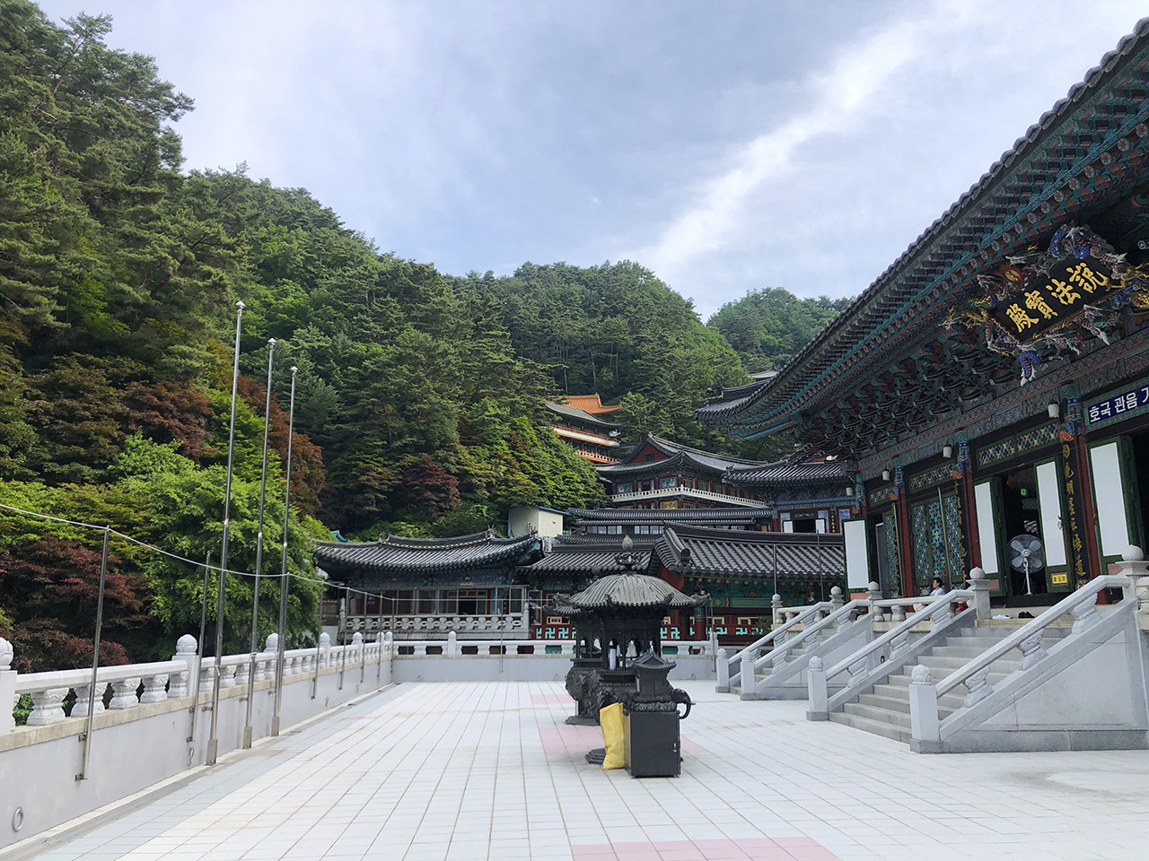 구인사 설법보전