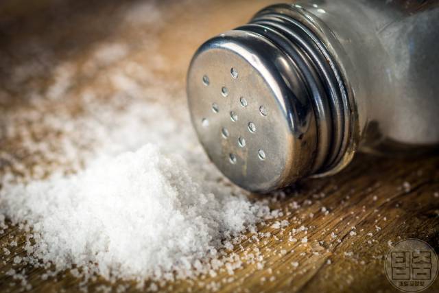 코코넛워터 효능 염분배출