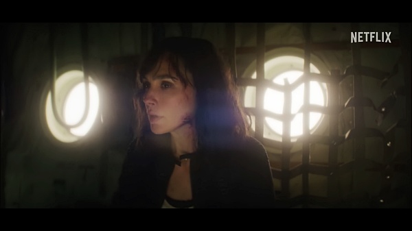 하트-오브-스톤-비행기-탑승-갤-가돗