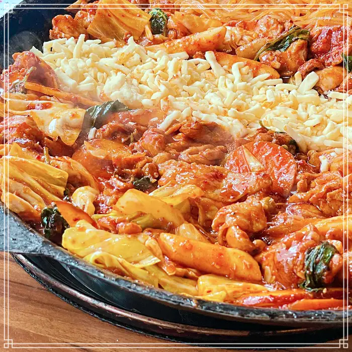 맛있는 녀석들 논현, 학동 무쇠 철판 닭갈비 맛집