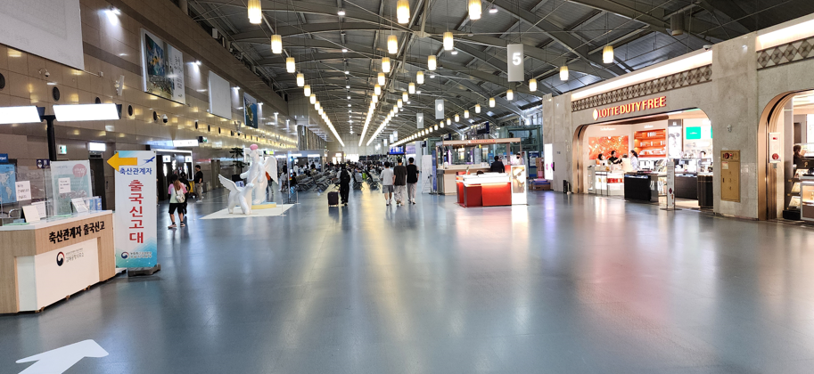 김행공항 탑승장 사진
