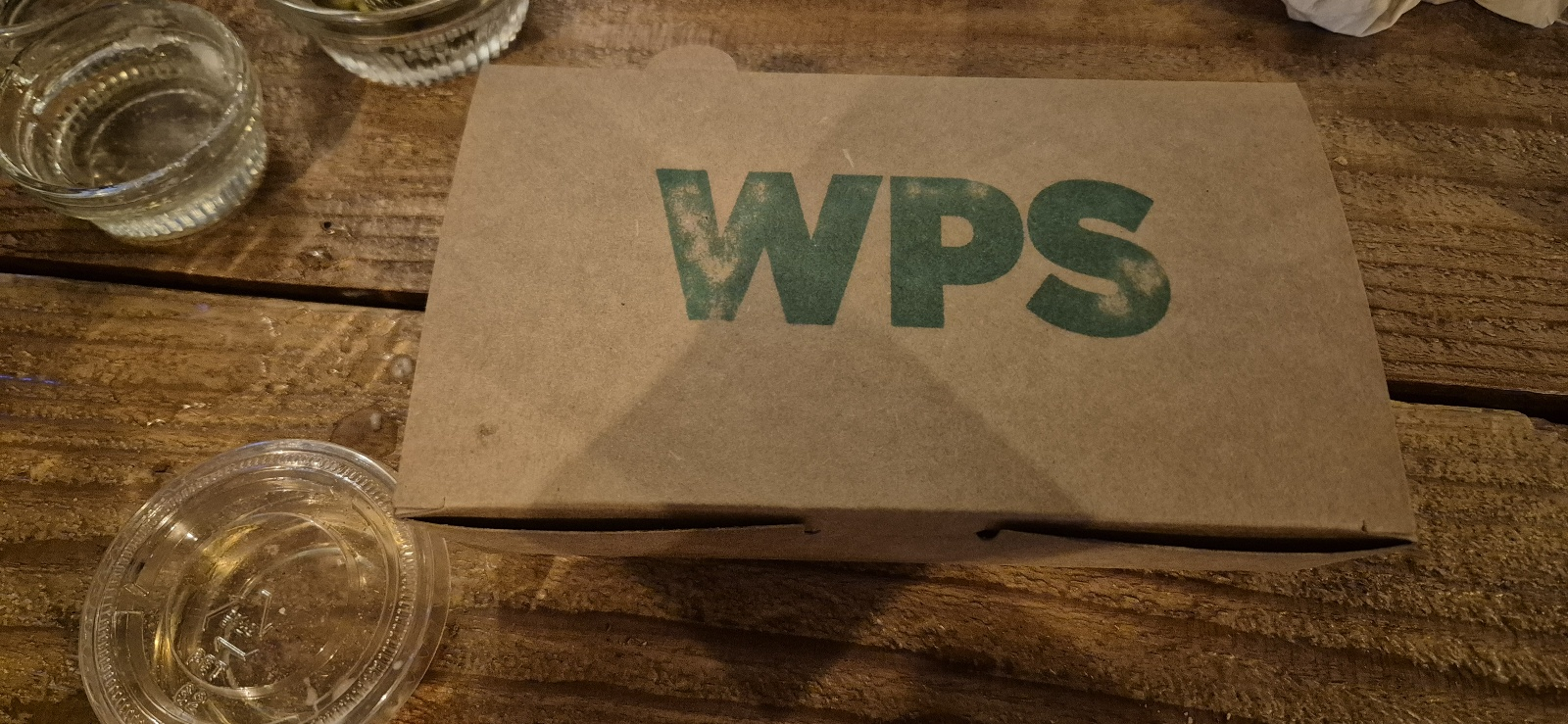 화이트 치즈 피자 포장