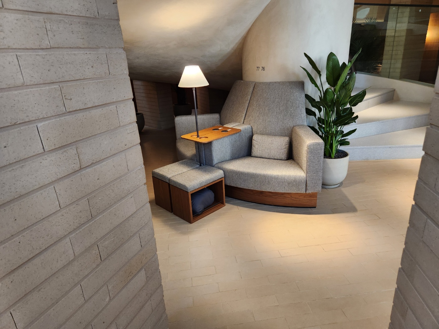 그래픽바이대신