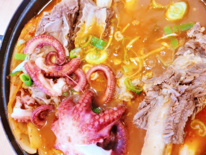 생생정보-소갈비문어김치전골-경기-화성-맛집-식당-위치-어디
