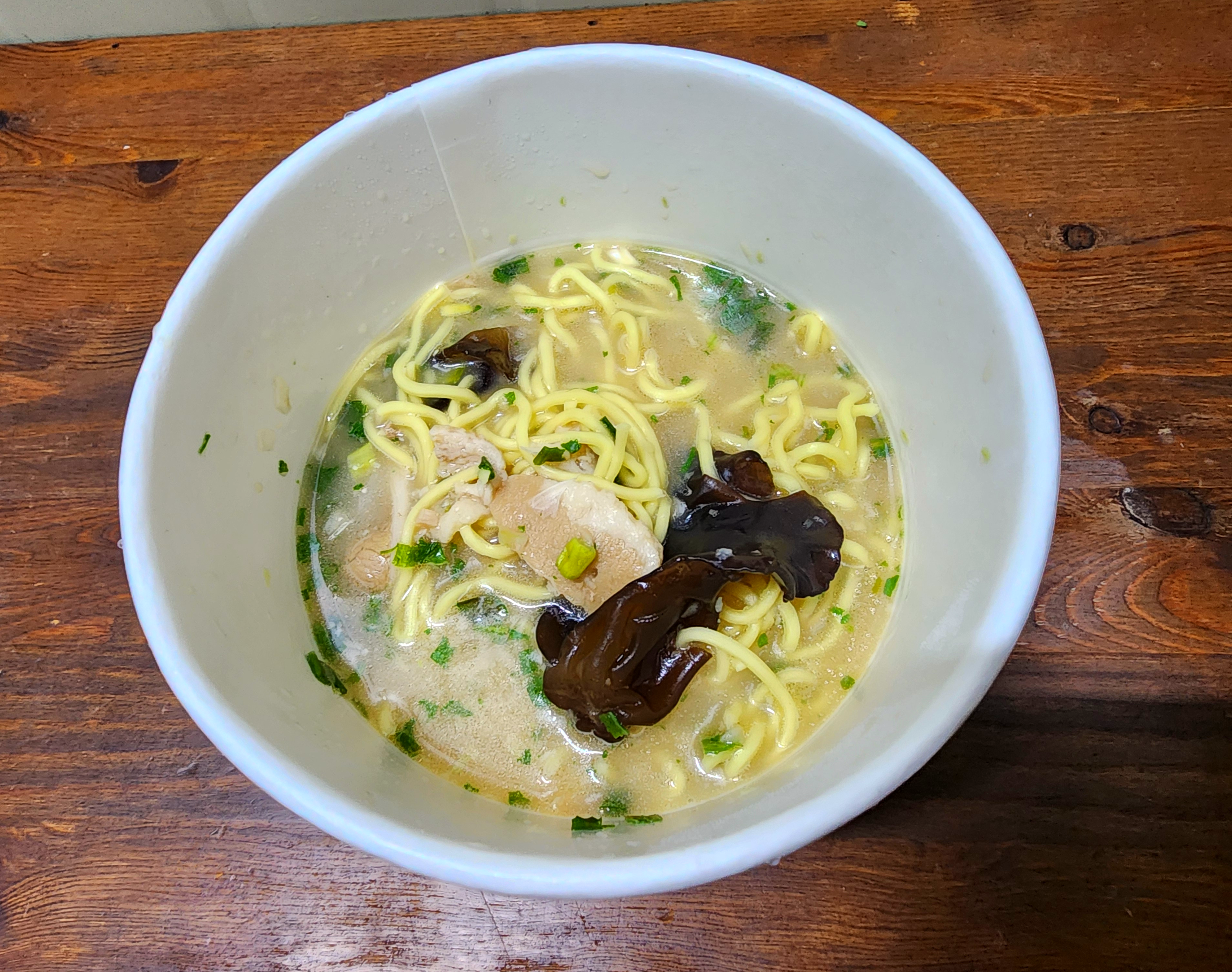 GS25편다이닝장호준돈코츠라멘