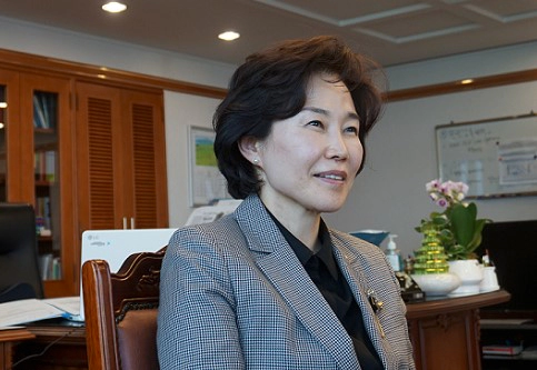 민주당 혁신위원장 김은경 교수 선임 소식