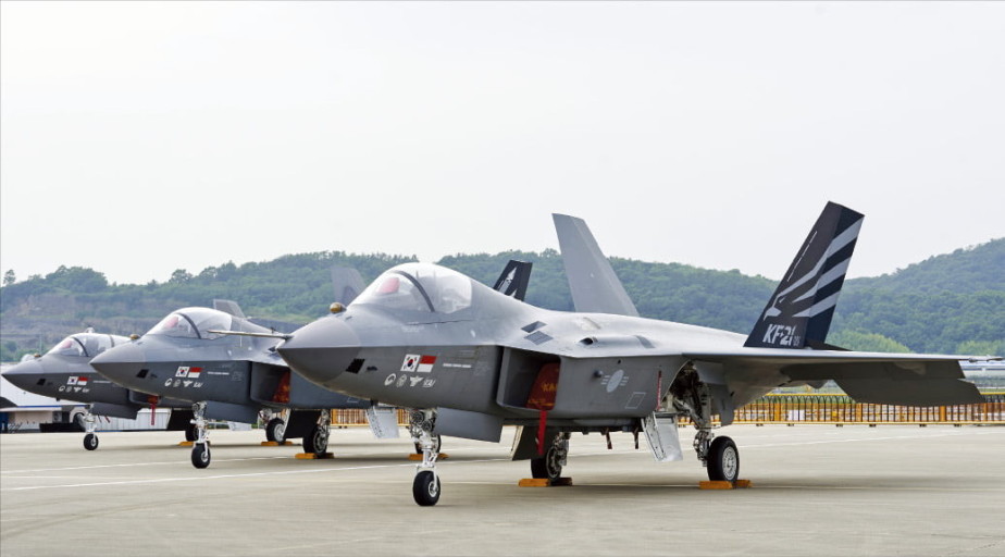 한국항공우주산업(KAI) KF-21 보라매 사진