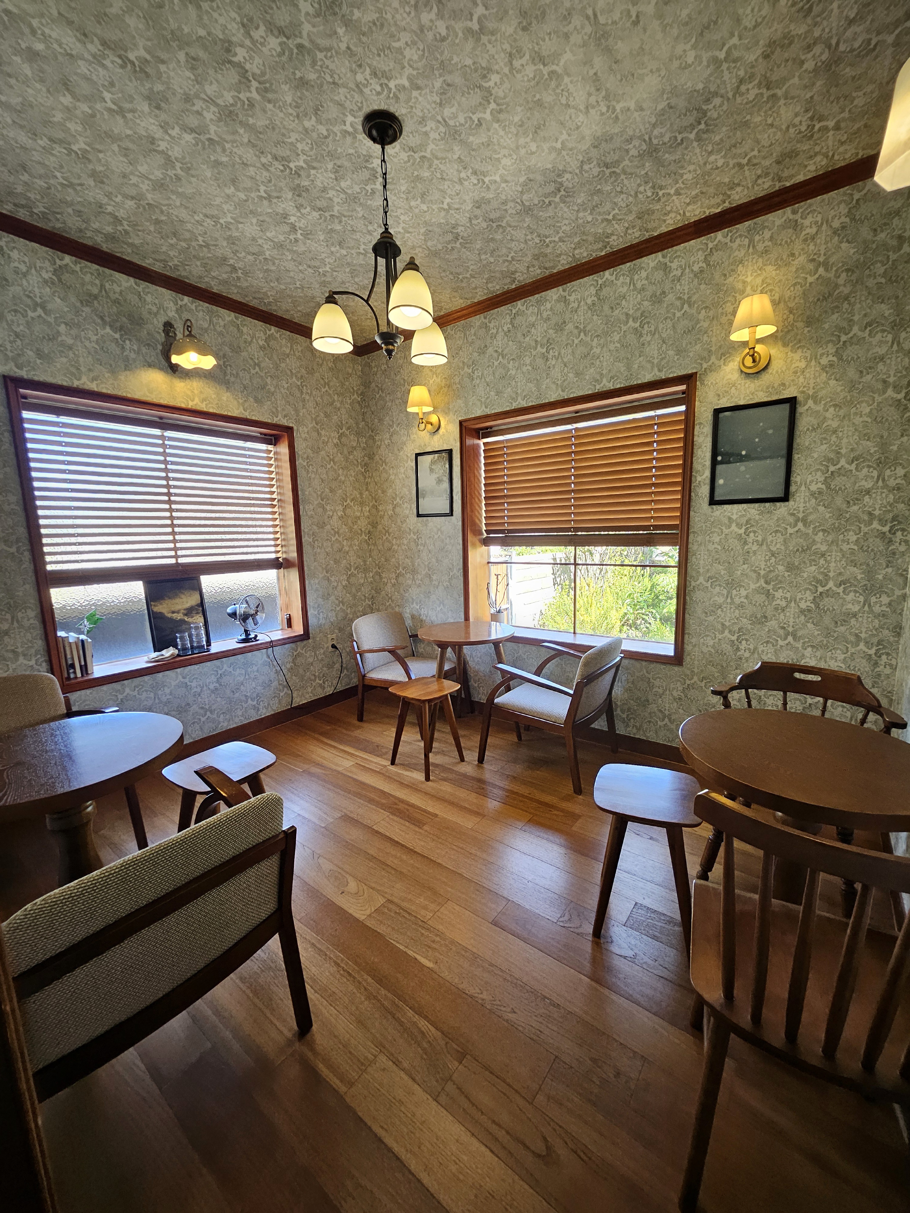 고토커피바_내부