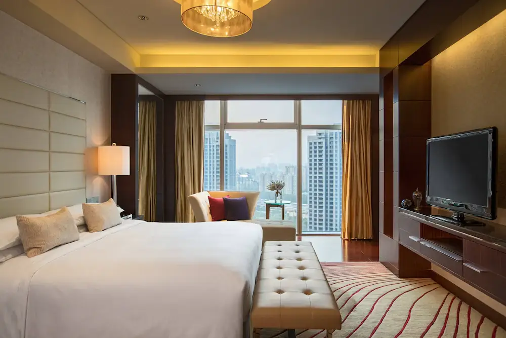 르네상스-푸투오-호텔-객실