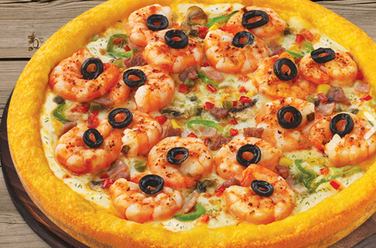 쉬림프가 토핑된 피자
