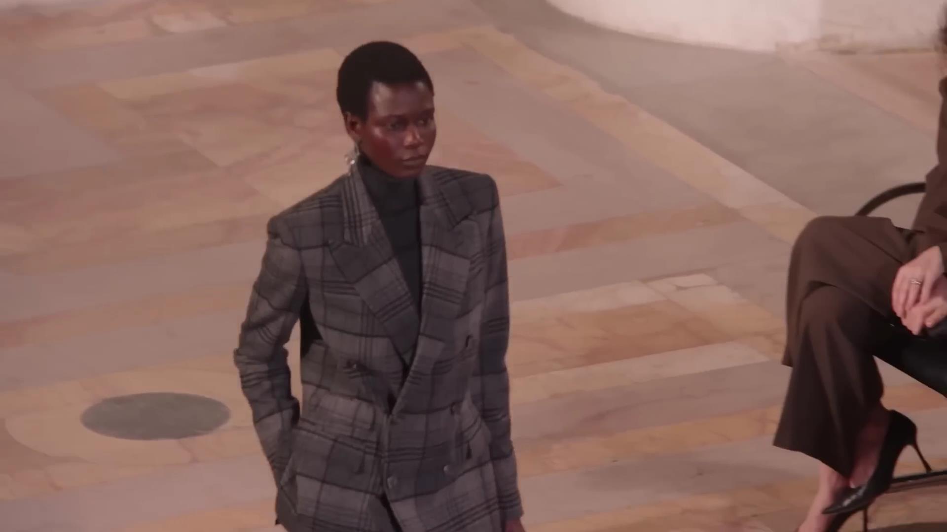 체크무늬(Plaid)와 스트라이프(Stripes)의 재해석