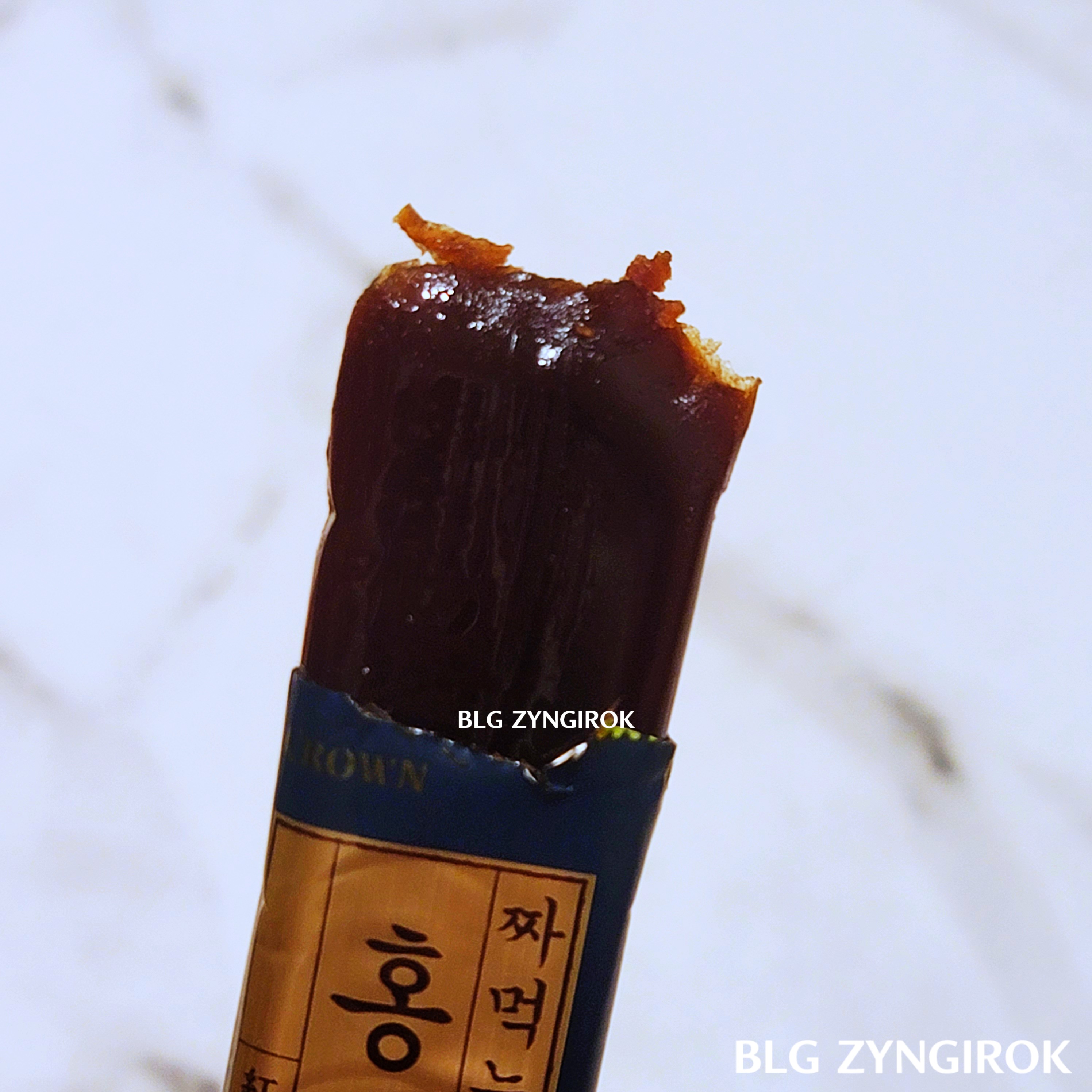 누르는-곳을-눌렀을때-양갱이-쭉-나온-모습이다.