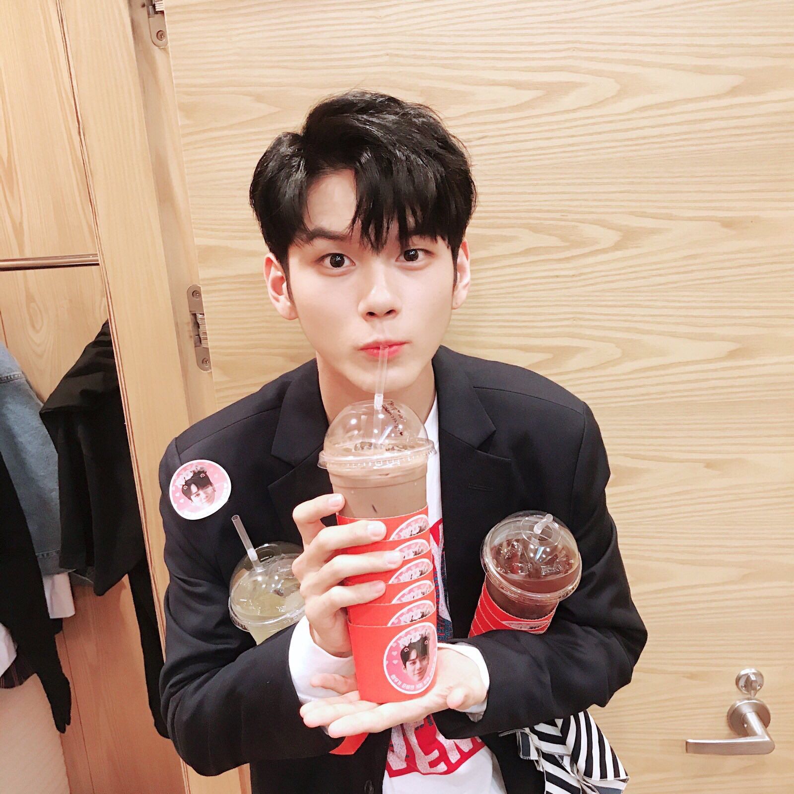 워너원 고화질 사진