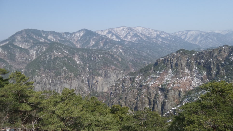 100대 명산 등산하기 스물네번째 청송 주왕산 기암괴석과 계곡미가 어우러진 국립공원의 진짜 매력