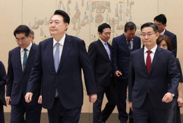 신원식 김용현 비상계엄 관련 갈등