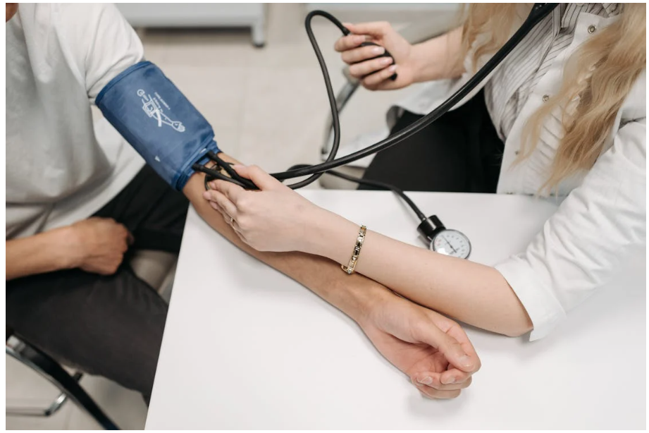 여름철 고혈압 관리법 추천