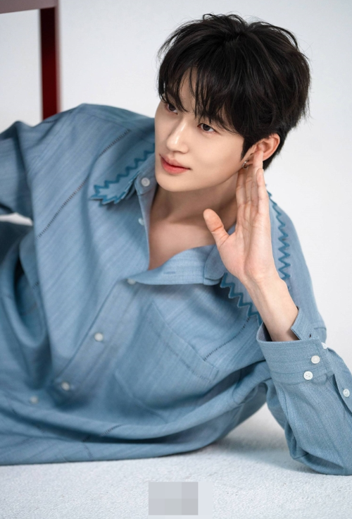 변우석