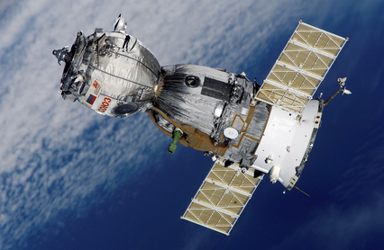 인공위성의 구조와 궤도 원리