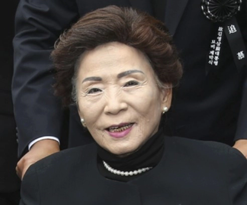 김영삼 부인 손명순 별세 이유