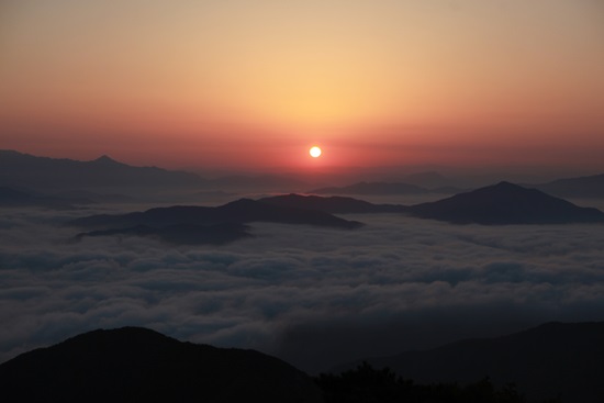 검단산 일출