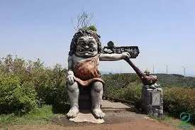의령 한우산 철쭉 도깨비 설화원 – 별, 철쭉이 있는 힐링 명소