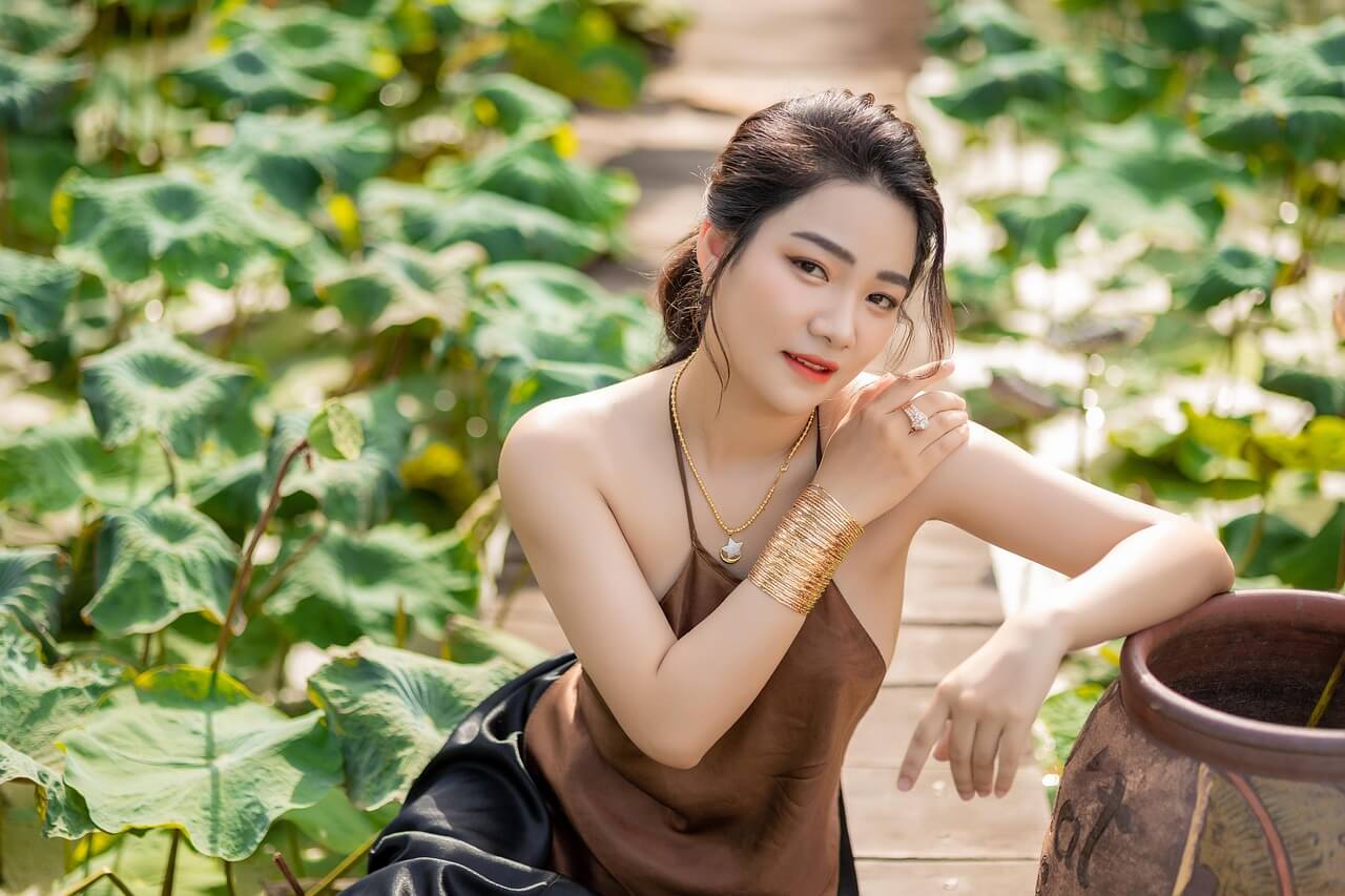 전통 vs 현대 건강법 &ndash; 중장년 맞춤