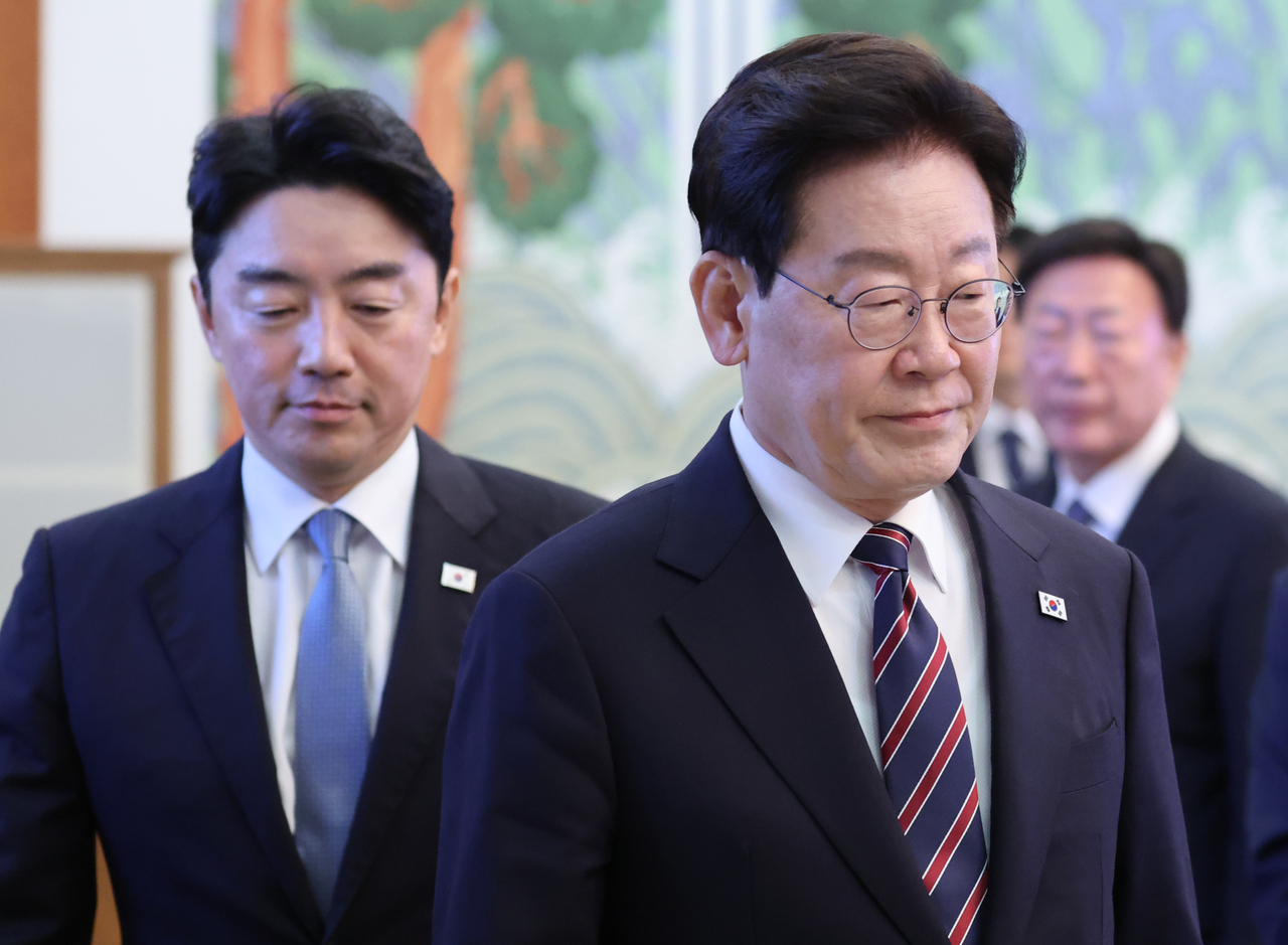 강훈식 사의 표명, 이 대통령 &ldquo;수용 여부 아직 결정 못 해 참고 이미지 2