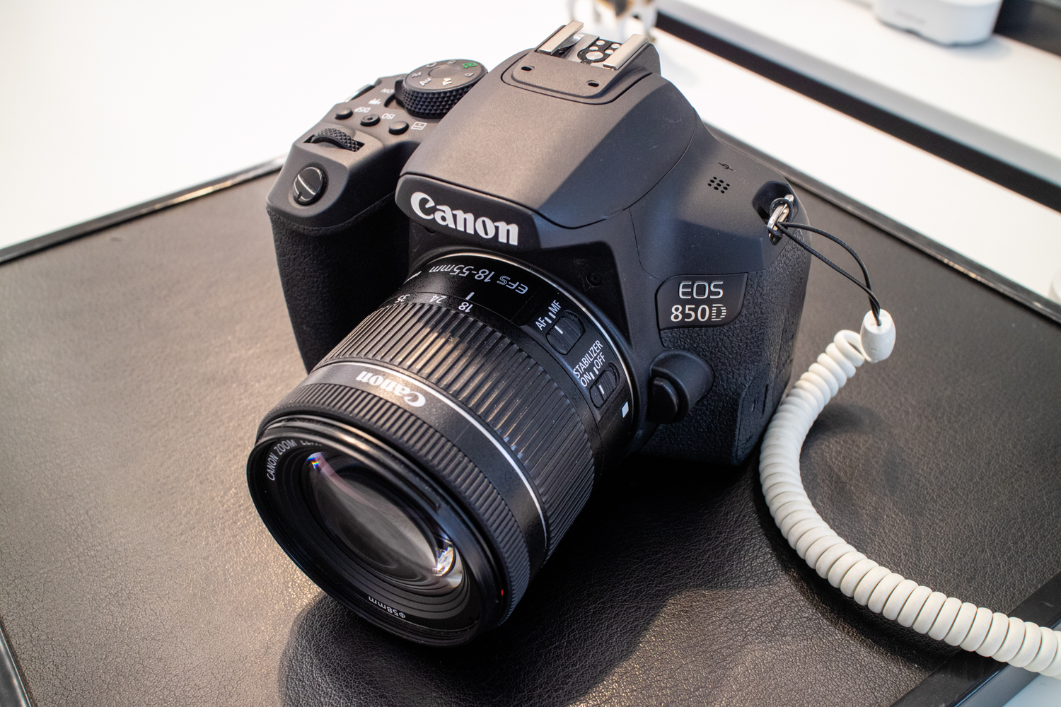캐논 850D