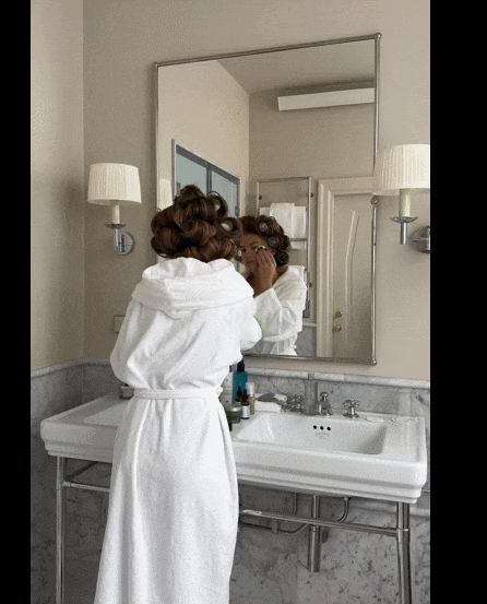 매일 샤워한다고?...건강유지하는 샤워방법 따로 있다! How Often Should You Shower? Here&rsquo;s What Experts Really Recommend