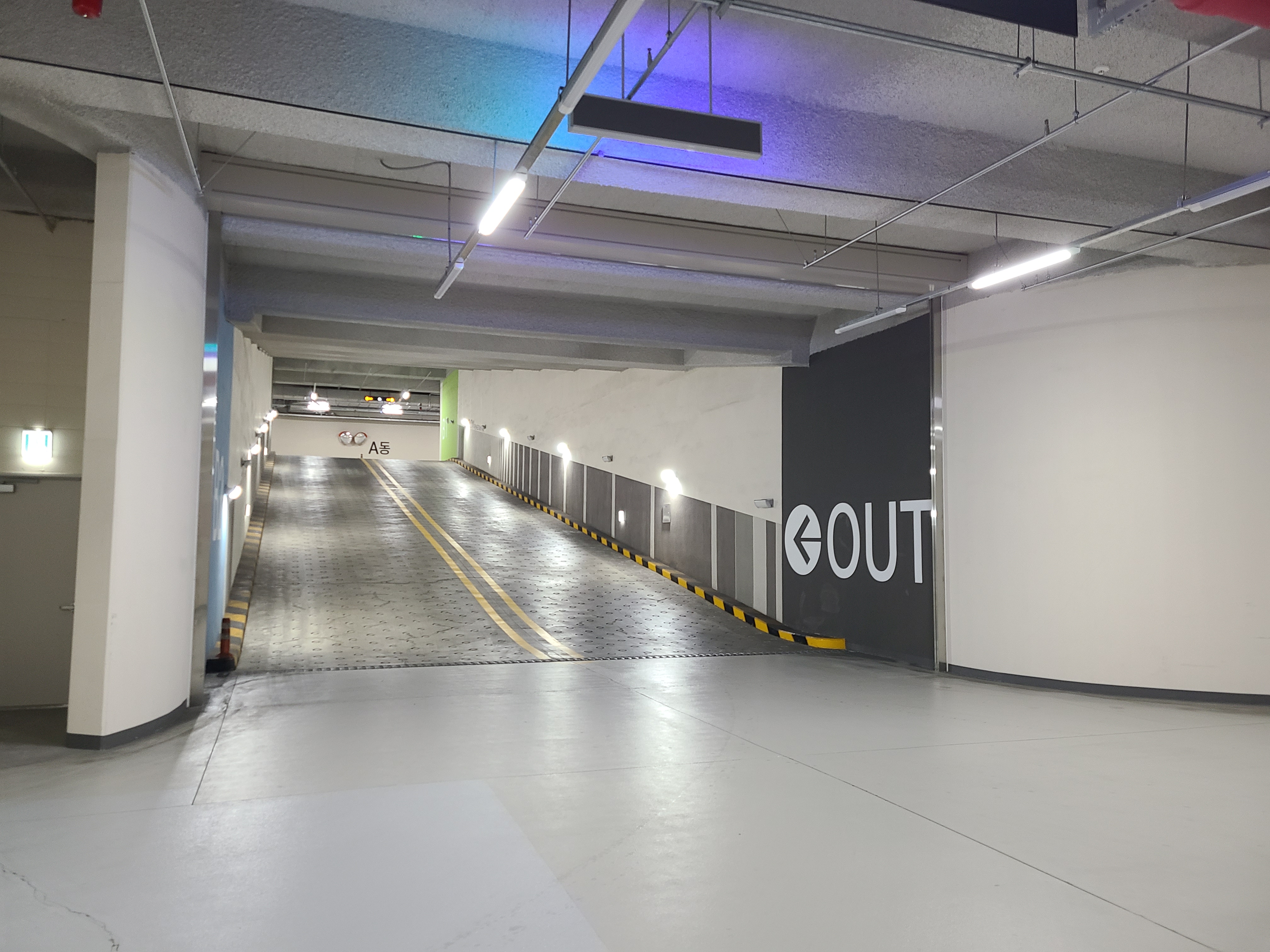 성남 SK V1 지하3