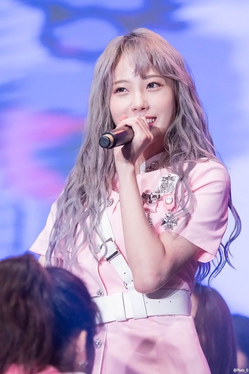 우주소녀 루다 인스타그램 사진 몸매