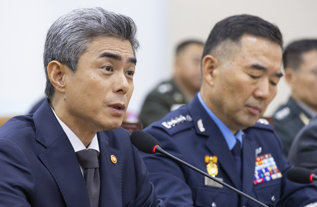 강신철 국방부 장관 2026년 10월 26일 국회 국방위원회 국정감사 출석 모습