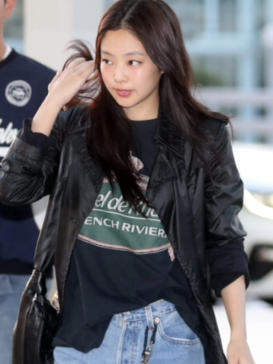 제니 크루아상백 라지 착용