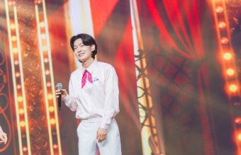 김용빈 가수 프로필 노래모음 미스터트롯3 광고 부모님 팬클럽 -3