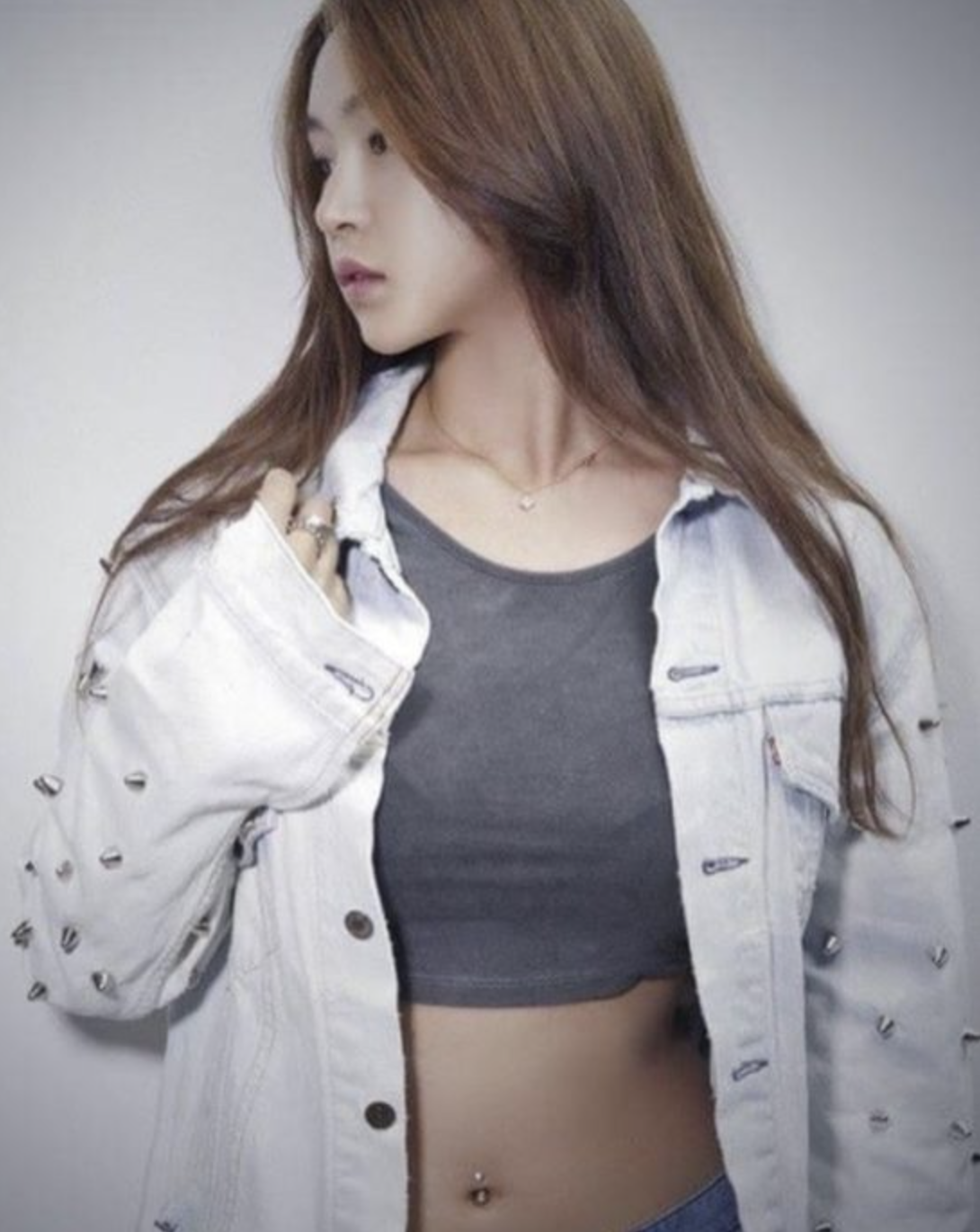 배윤정 배꼽 피어싱