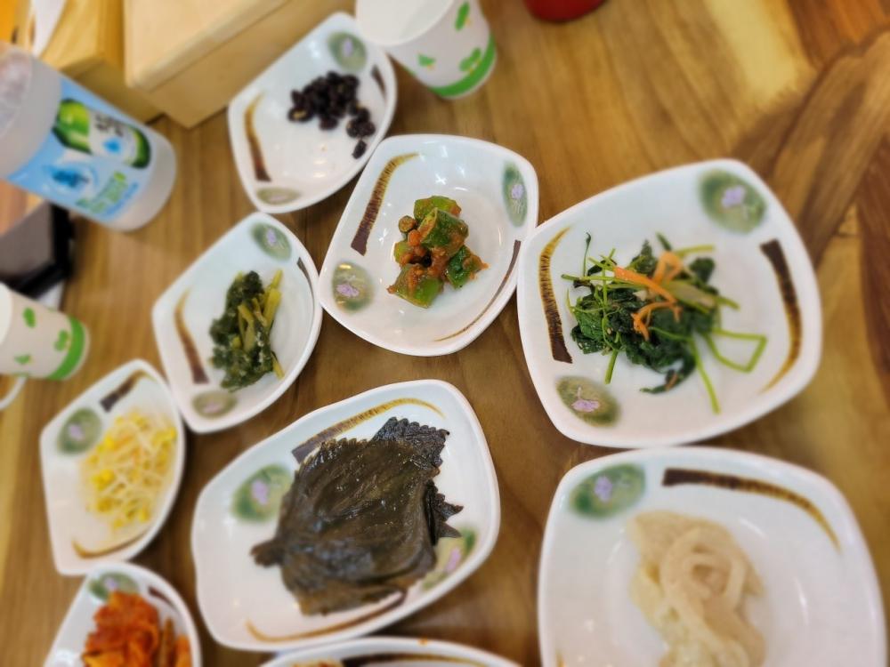순창 강천산 우리 캠핑 왔어요 41년 차 캠퍼 부부의 힐링 캠핑 고추장불고기와 더덕구이 산채정식 한정식 맛집 추천