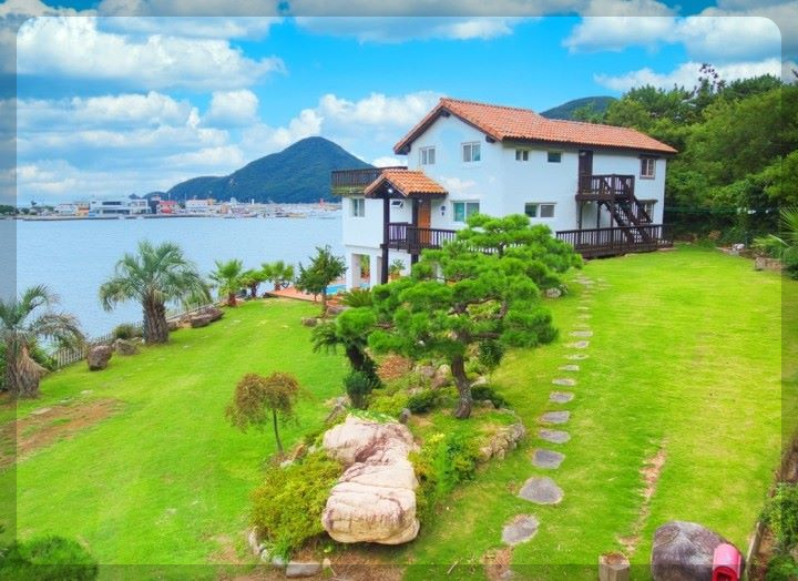 정원속의집펜션_전경