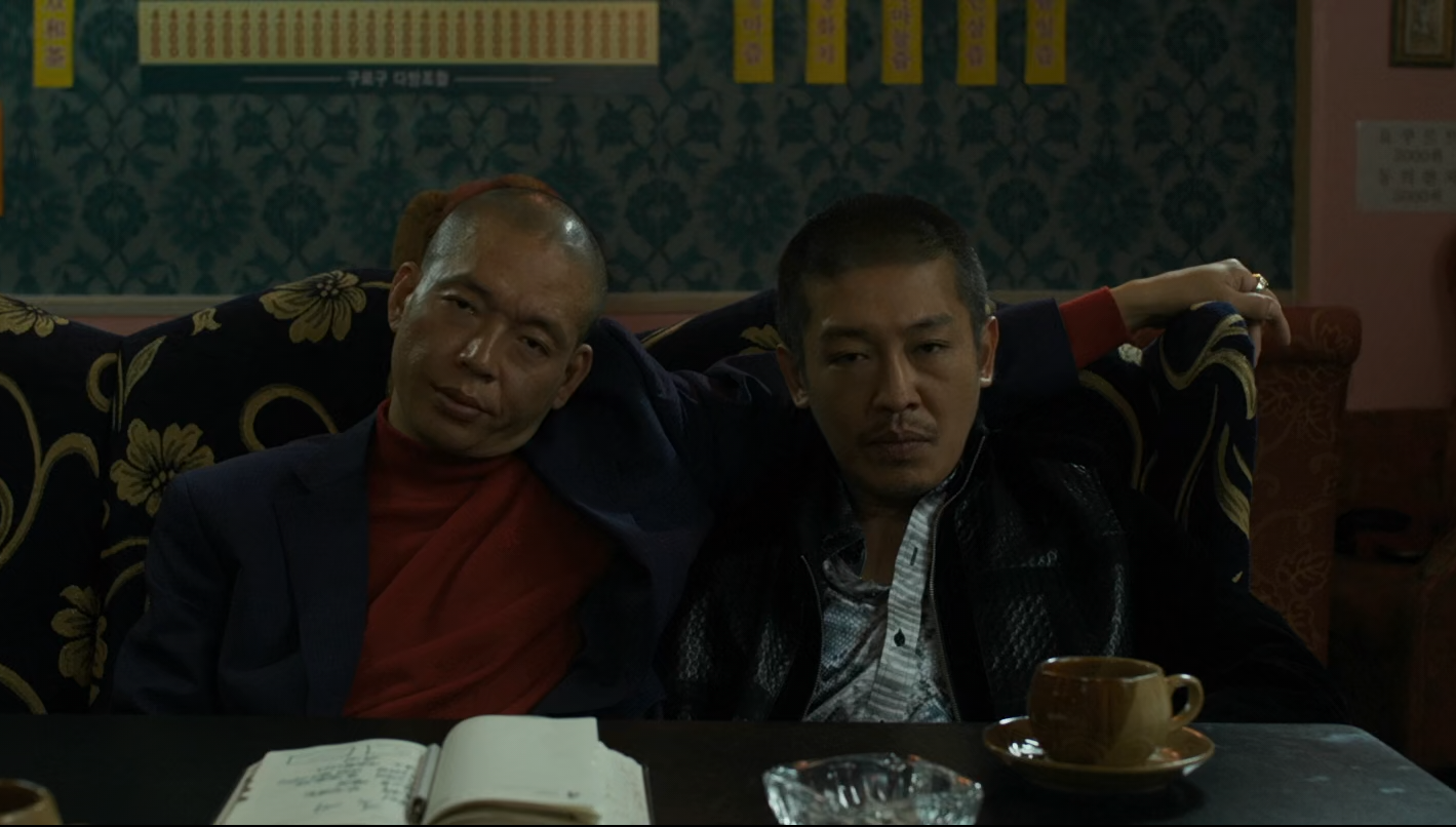 범죄도시 영화 속 장면