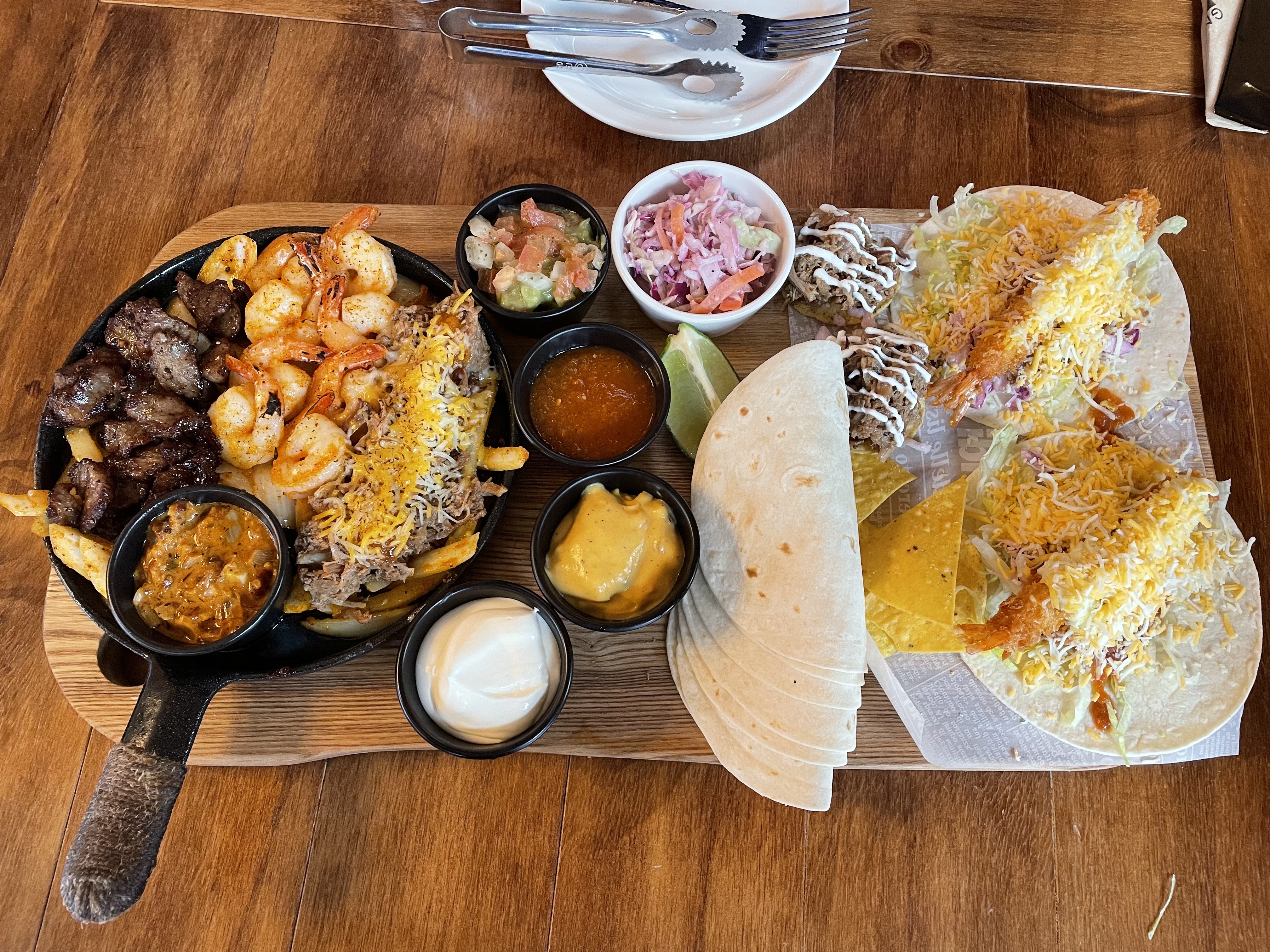 수원 인계동 맛집 감성타코 비스트로