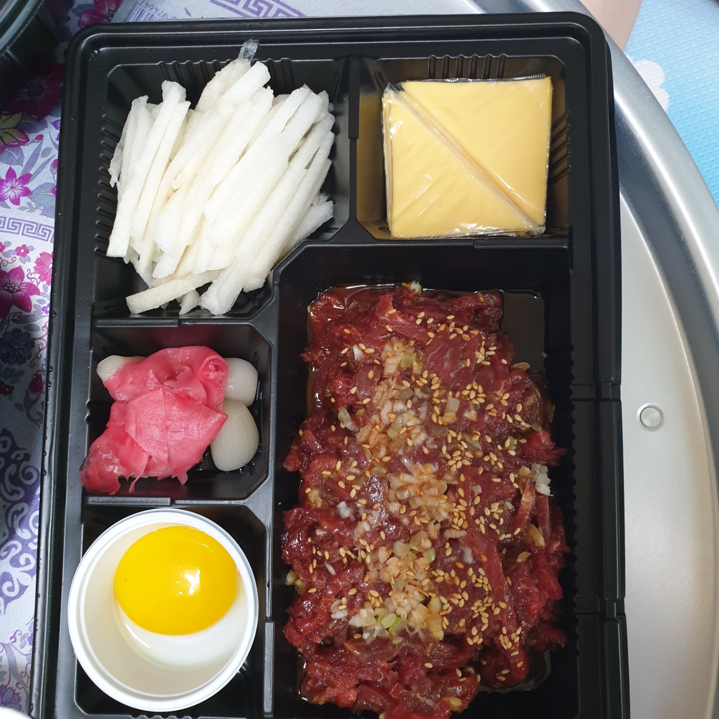 고기왕창_통큰_육회비빔밥_들안길점_육회2인세트