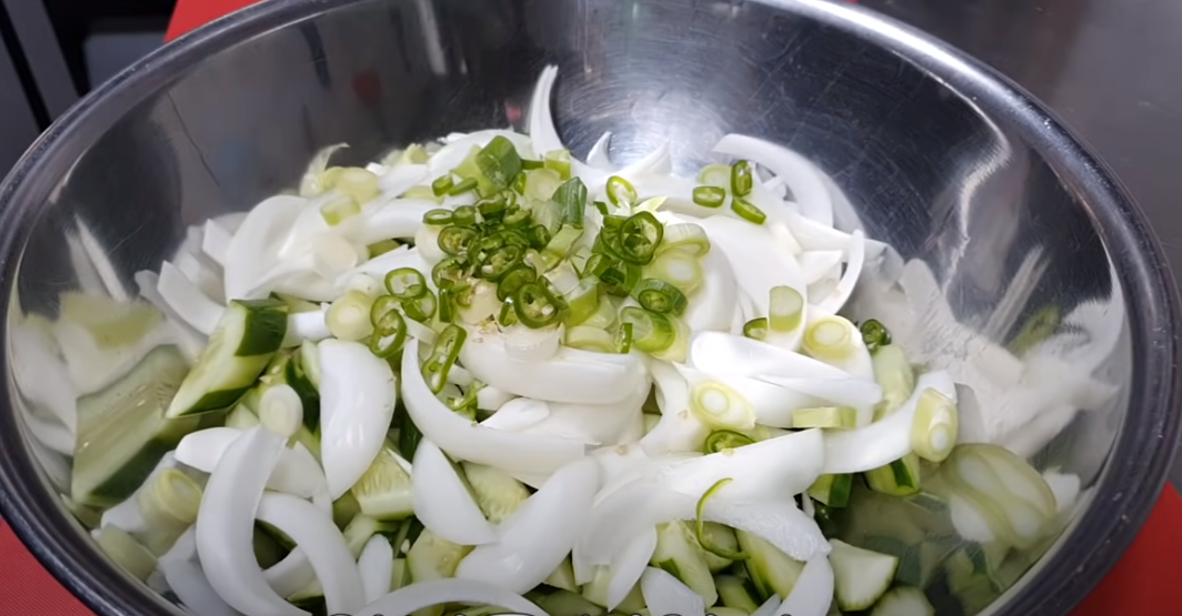  오이무침 맛있게 하는법 