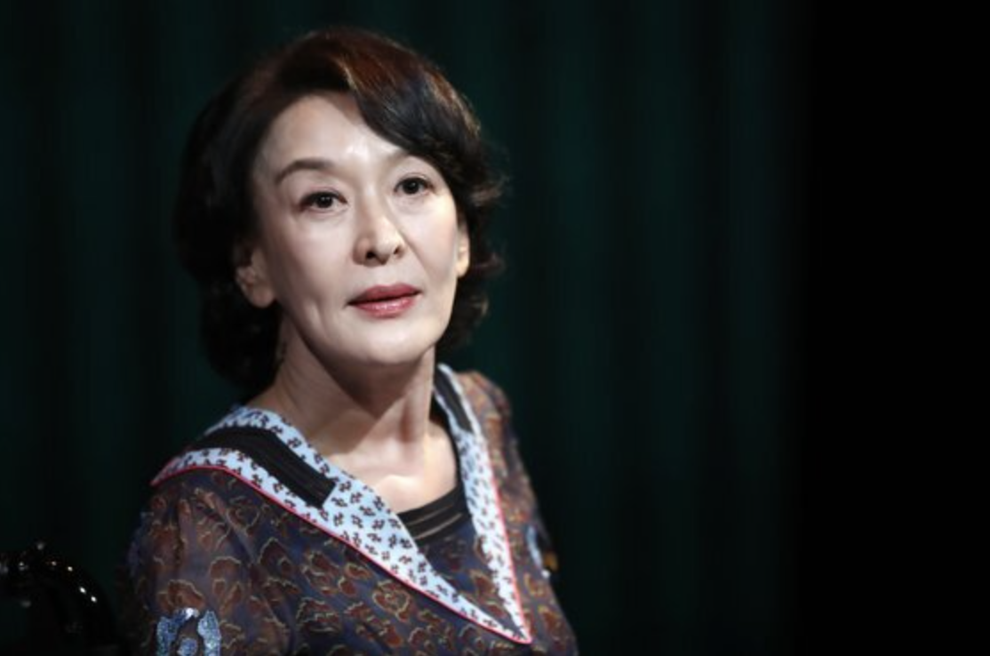 윤석화15