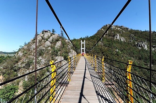 감악산 출렁다리