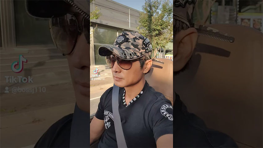 강남-오토바이-커플-보스제이-신상