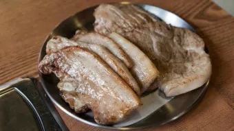 역사속의 미스터리 무슬림이 돼지고기 먹지 않는 이유_2