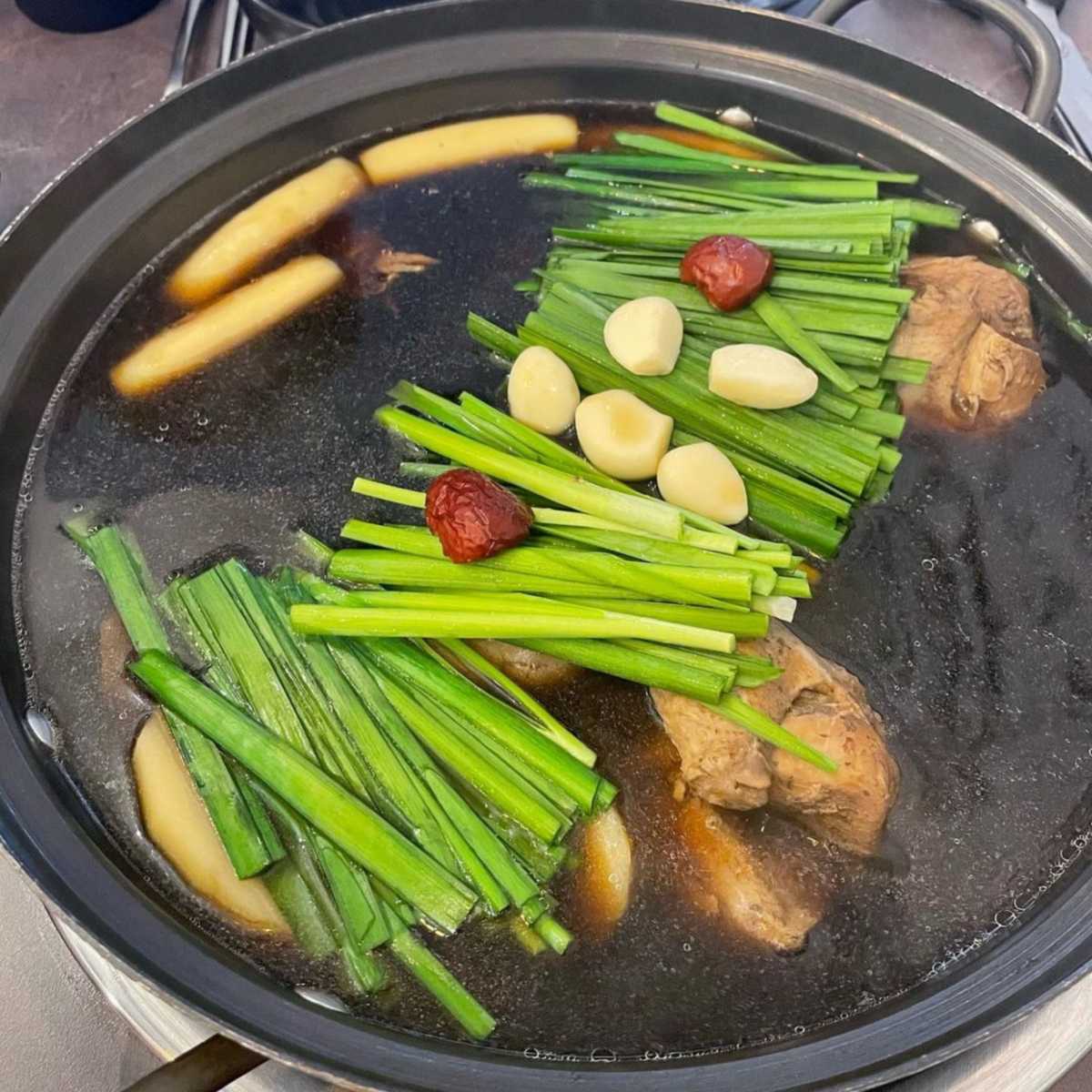 닭 보양식 맛집 TOP 5 (삼복한방닭한마리)