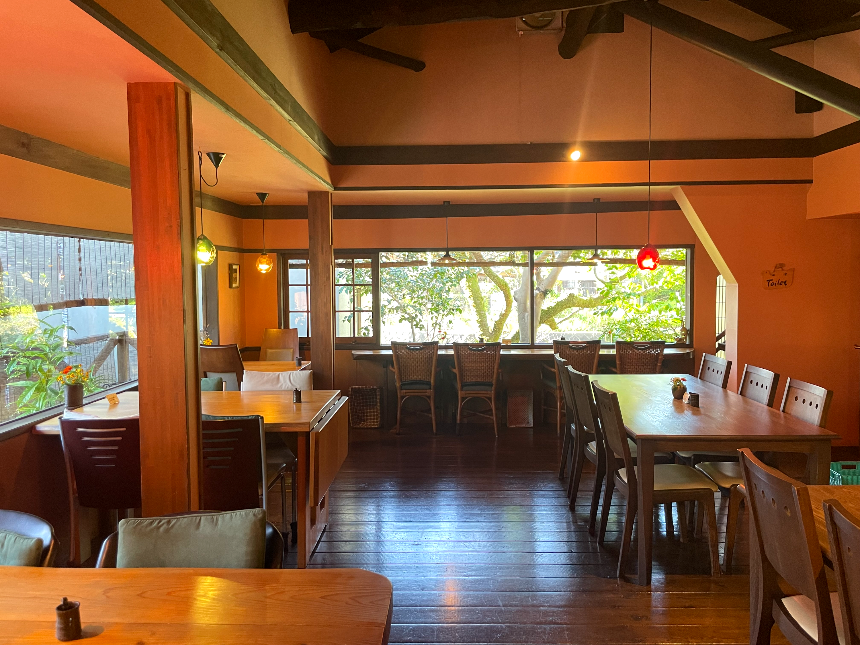 일화식당 실내 인테리어 2