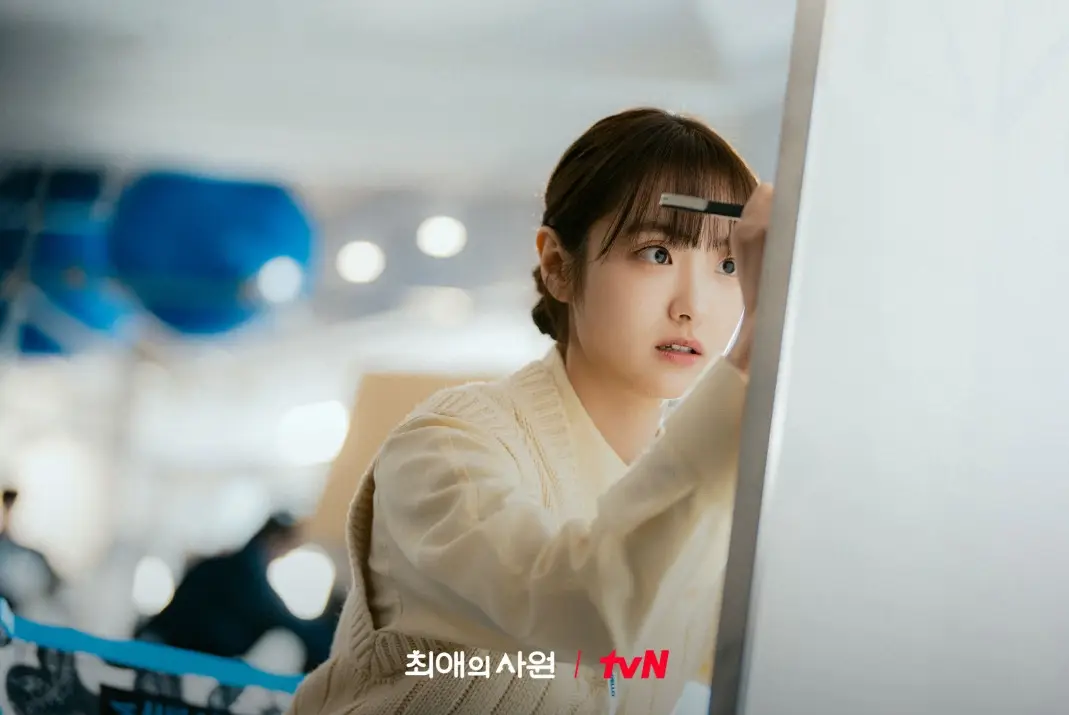 tvN-드라마-최애의-사원-출연진-OTT-다시보기-재방송